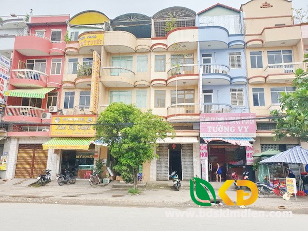 Cho thuê nhà phố 2 lầu mặt tiền đường Tạ Quang Bửu Phường 5 Quận 8